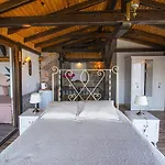 Ξενοδοχείο Yediburunlar Lighthouse Boutique And Restaurant 4*
