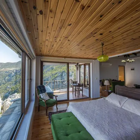 Yediburunlar Lighthouse Boutique And Restaurant 4* 파랄리아