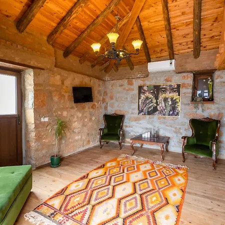 Yediburunlar Lighthouse Boutique And Restaurant Фаралия