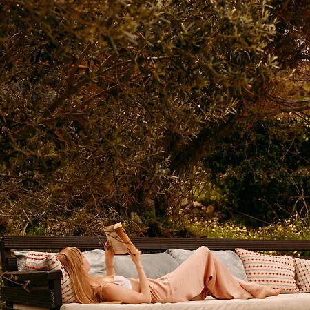 Yediburunlar Lighthouse Boutique And Restaurant 4* 파랄리아