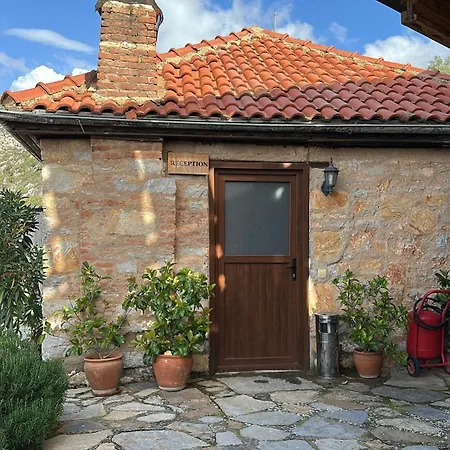 Yediburunlar Lighthouse Boutique And Restaurant Фаралия