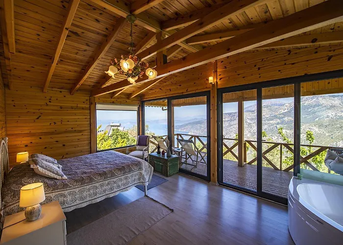 Yediburunlar Lighthouse Boutique And Restaurant Hotel Faralya