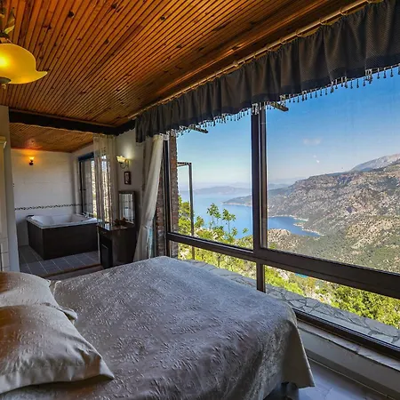 Yediburunlar Lighthouse Boutique And Restaurant