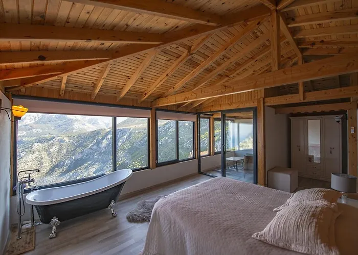 Yediburunlar Lighthouse Boutique And Restaurant Hotel