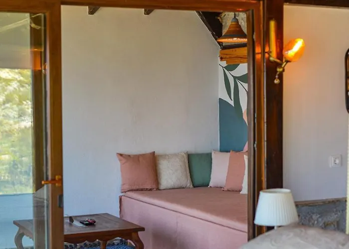 Yediburunlar Lighthouse Boutique And Restaurant