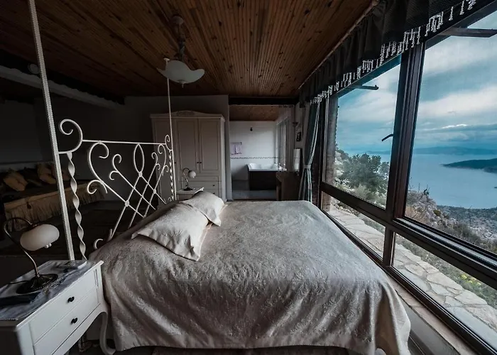 Yediburunlar Lighthouse Boutique And Restaurant 4* Faralya